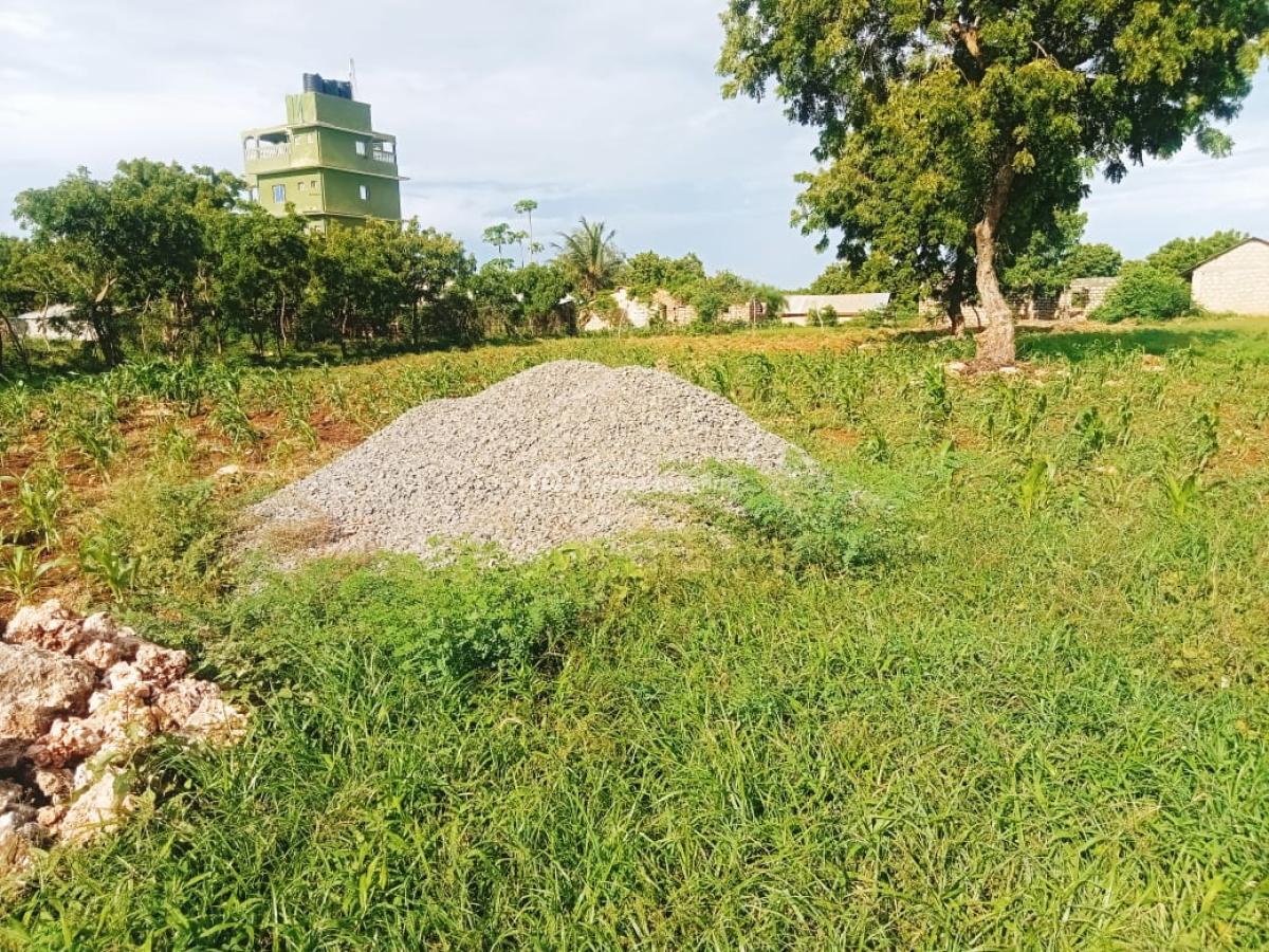 1 Acre 3 Row From The Beach Near Kilifi Bay Beach Resort in Kilifi-bof, Bofa Kilifi, Malindi Town, Kilifi, Mixed-use Land for Sale