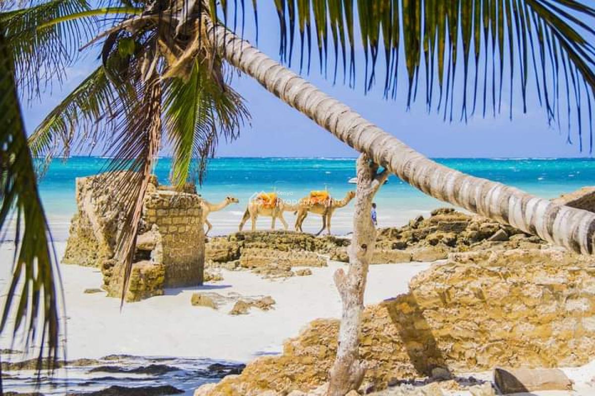 3 Star Beachfront Resort Property Sitting on a White Sandy 2., Kwale Ukunda Diani Beach, Ukunda, Kwale, Hotel / Guest House for Sale