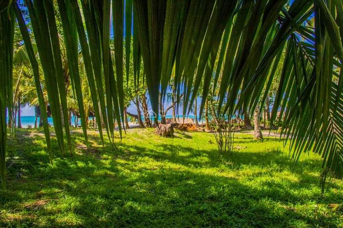 3 Star Beachfront Resort Property Sitting on a White Sandy 2., Kwale Ukunda Diani Beach, Ukunda, Kwale, Hotel / Guest House for Sale