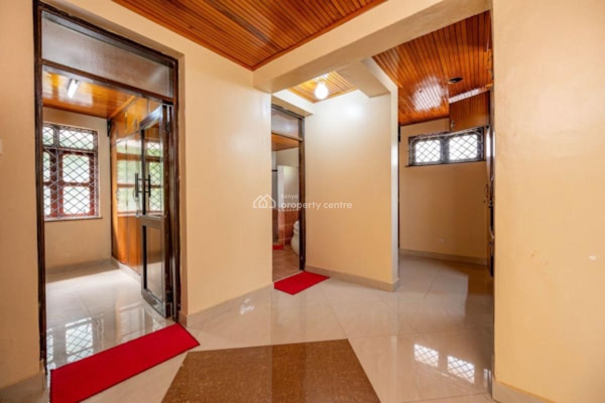 5 Bedrooms Maisonette on a 0.20 Ha. Plot in Nyali. Asking Pri, Nyali, Nyali, Mombasa, Townhouse for Sale