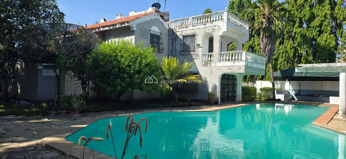 4 Bedroom Maisonette on a Half Acre with a Swimming Pool in N, Nyali Mbs, Nyali, Mombasa, Townhouse for Sale