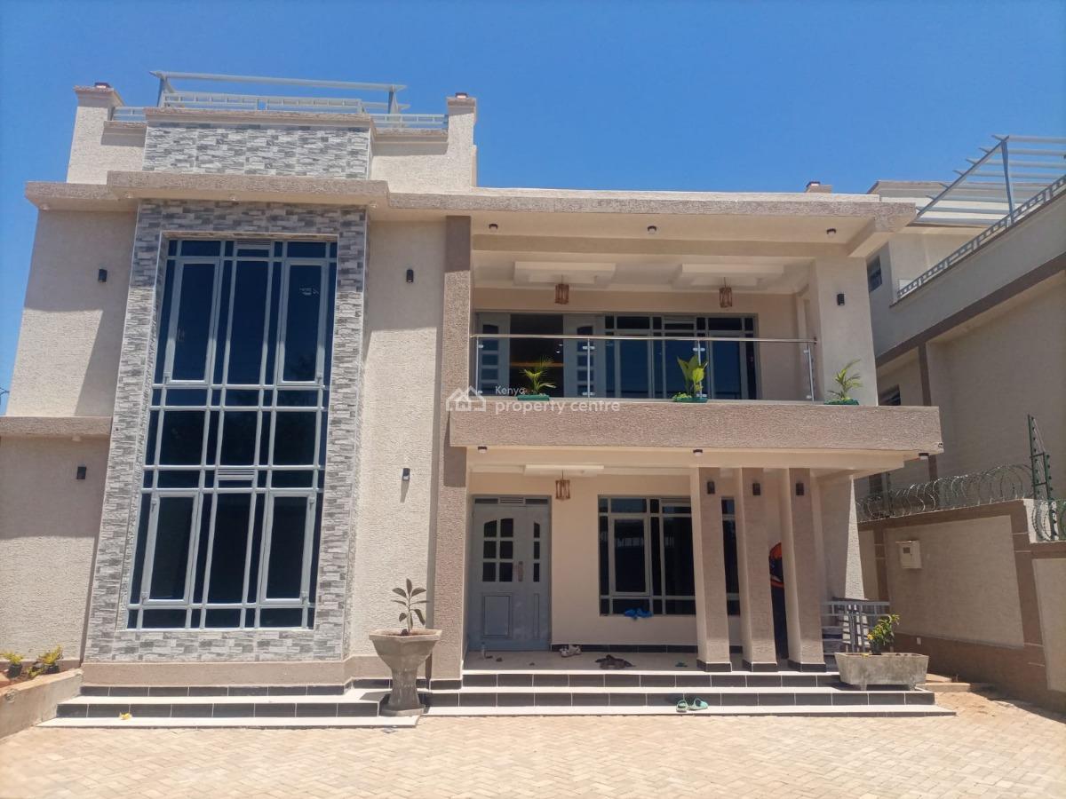 4 Bedroom Hse All Ensuite in a Controlled Estate Along Thika Super Hig, Ruiru, Ruiru, Kiambu, Townhouse for Sale