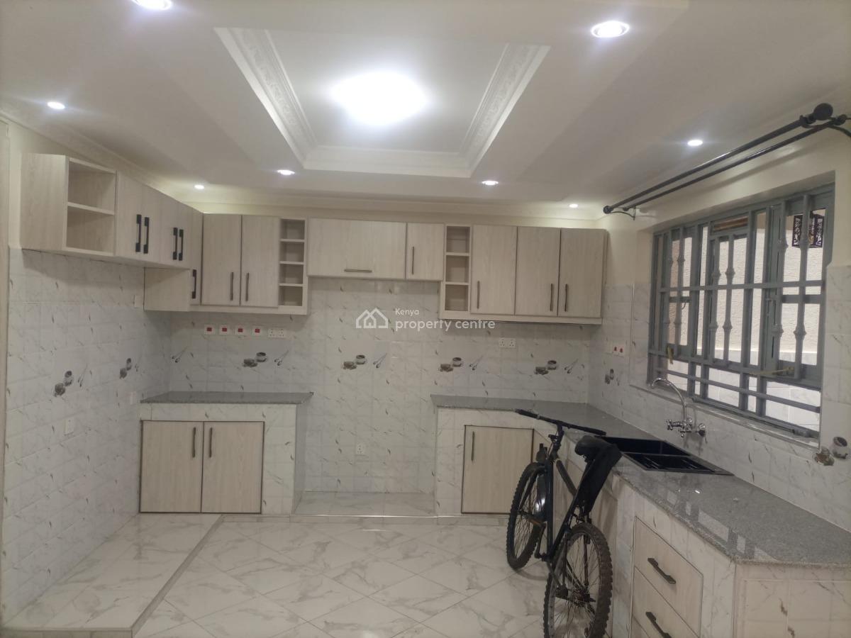 4 Bedroom Hse All Ensuite in a Controlled Estate Along Thika Super Hig, Ruiru, Ruiru, Kiambu, Townhouse for Sale