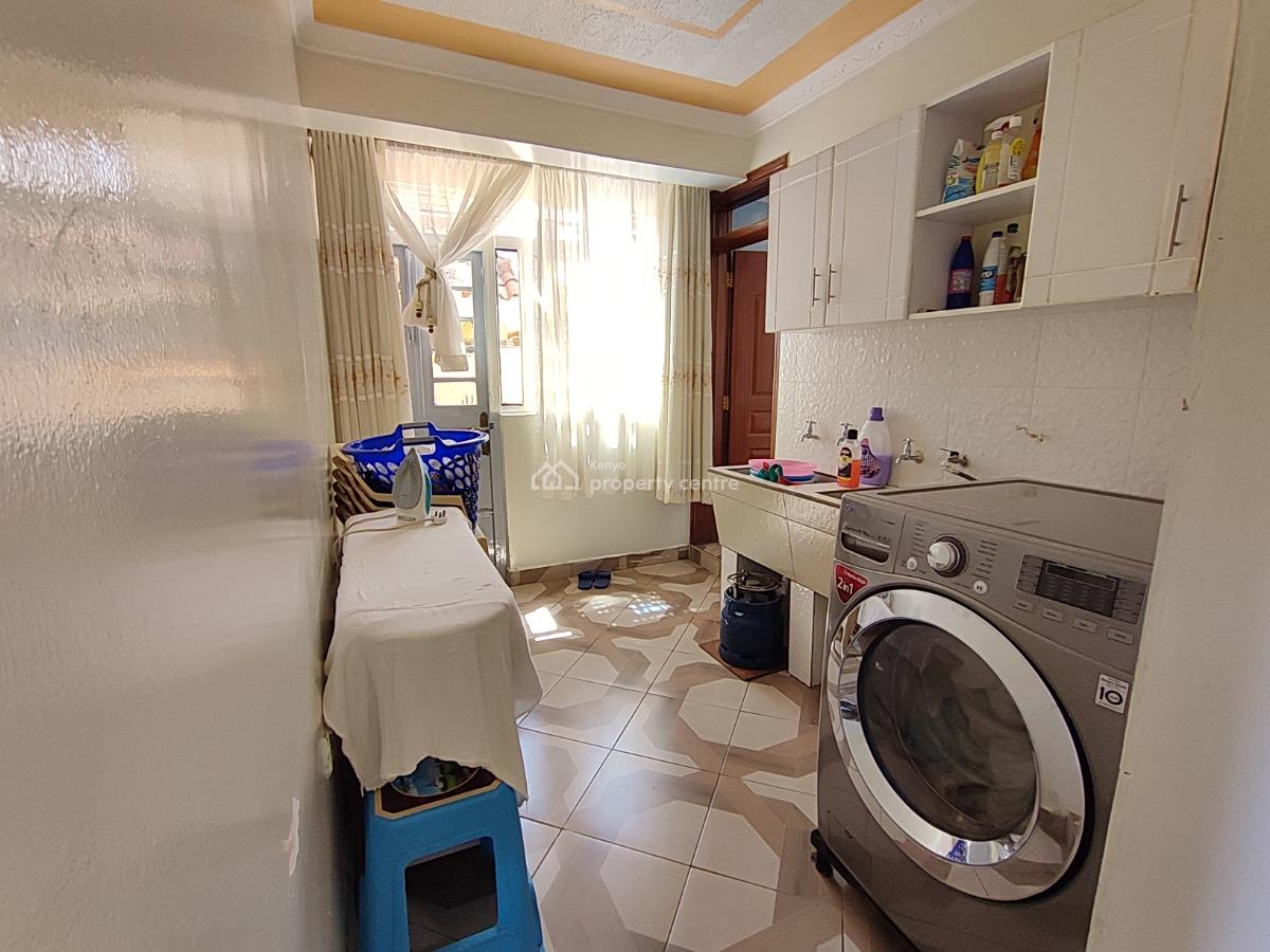 5 Bedroom House with a Family Room All Ensuite Ruiru Kamiti Corner Nea, Ruiru`, Ruiru, Kiambu, Townhouse for Sale