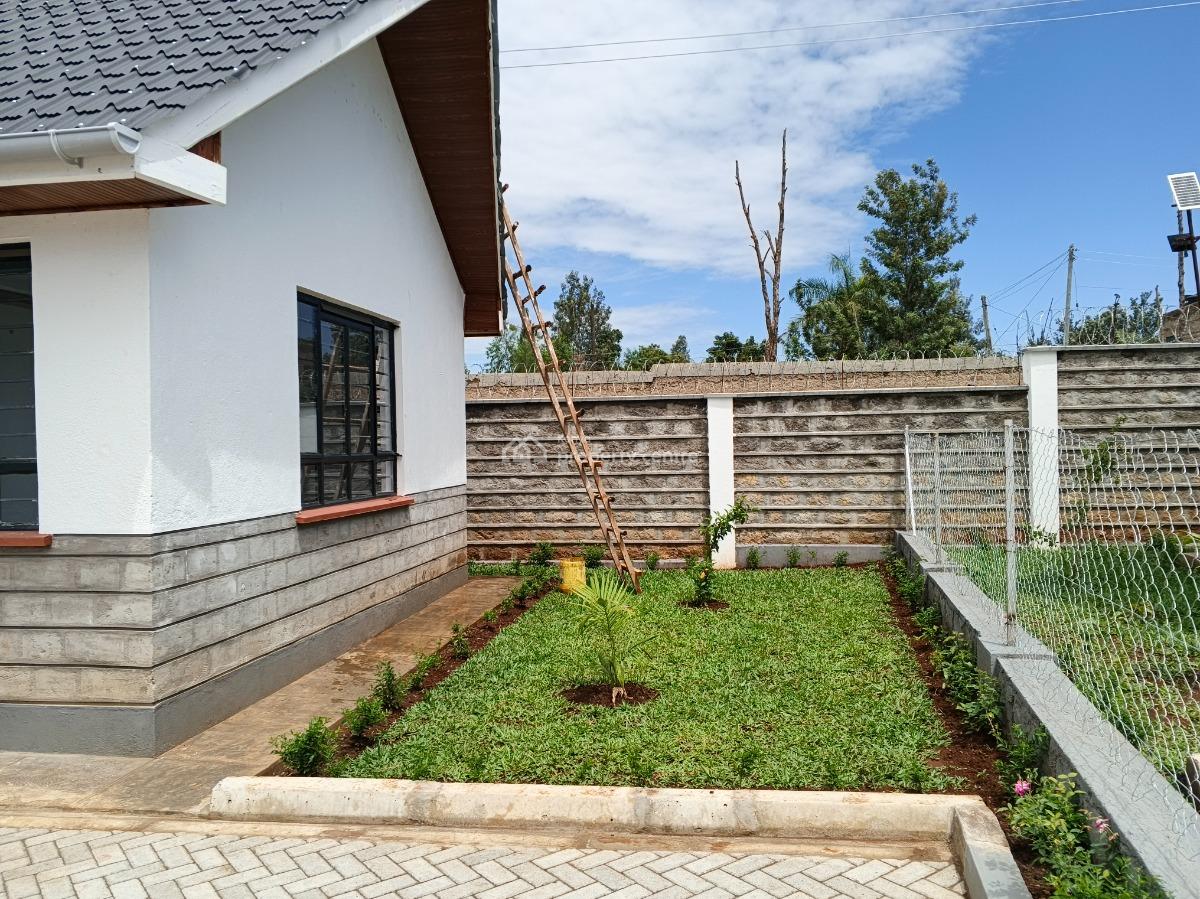 Newly-built 3 Bedroom Bungalows in Gated Community, Riat Airport, Central Kisumu, Kisumu, Detached Bungalow for Sale