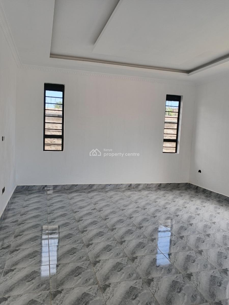 Newly-built 3 Bedroom Bungalows in Gated Community, Riat Airport, Central Kisumu, Kisumu, Detached Bungalow for Sale