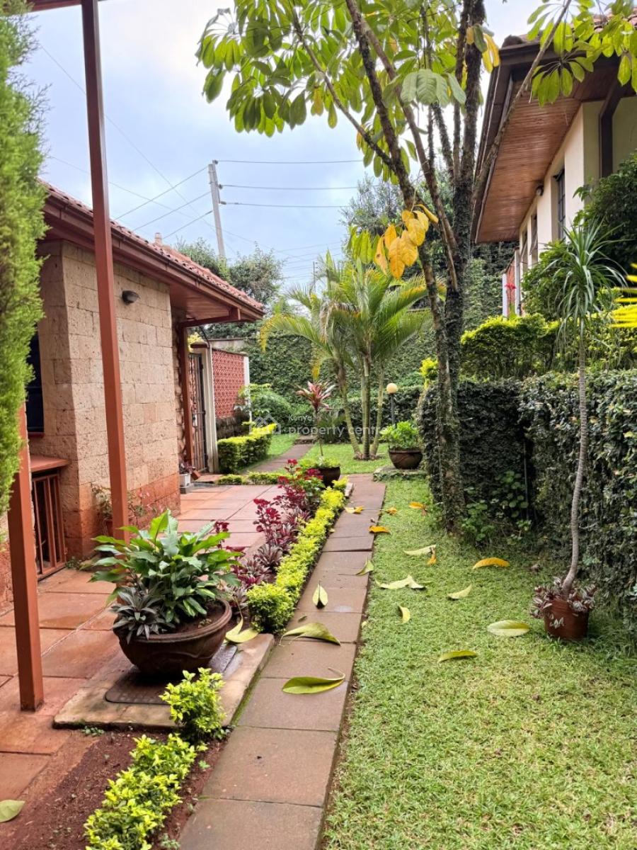 5 Bedroom Town House in a Gated Community on Lone Tree Road, Opposite Rosslyn Riviera Mall, Rosslyn, Westlands, Nairobi, House for Rent