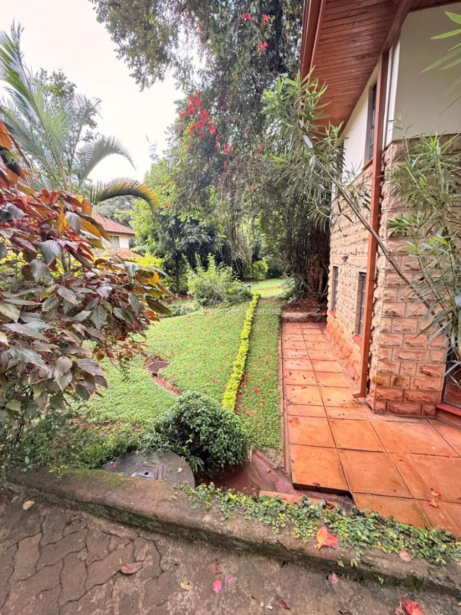 5 Bedroom Town House in a Gated Community on Lone Tree Road, Opposite Rosslyn Riviera Mall, Rosslyn, Westlands, Nairobi, House for Rent