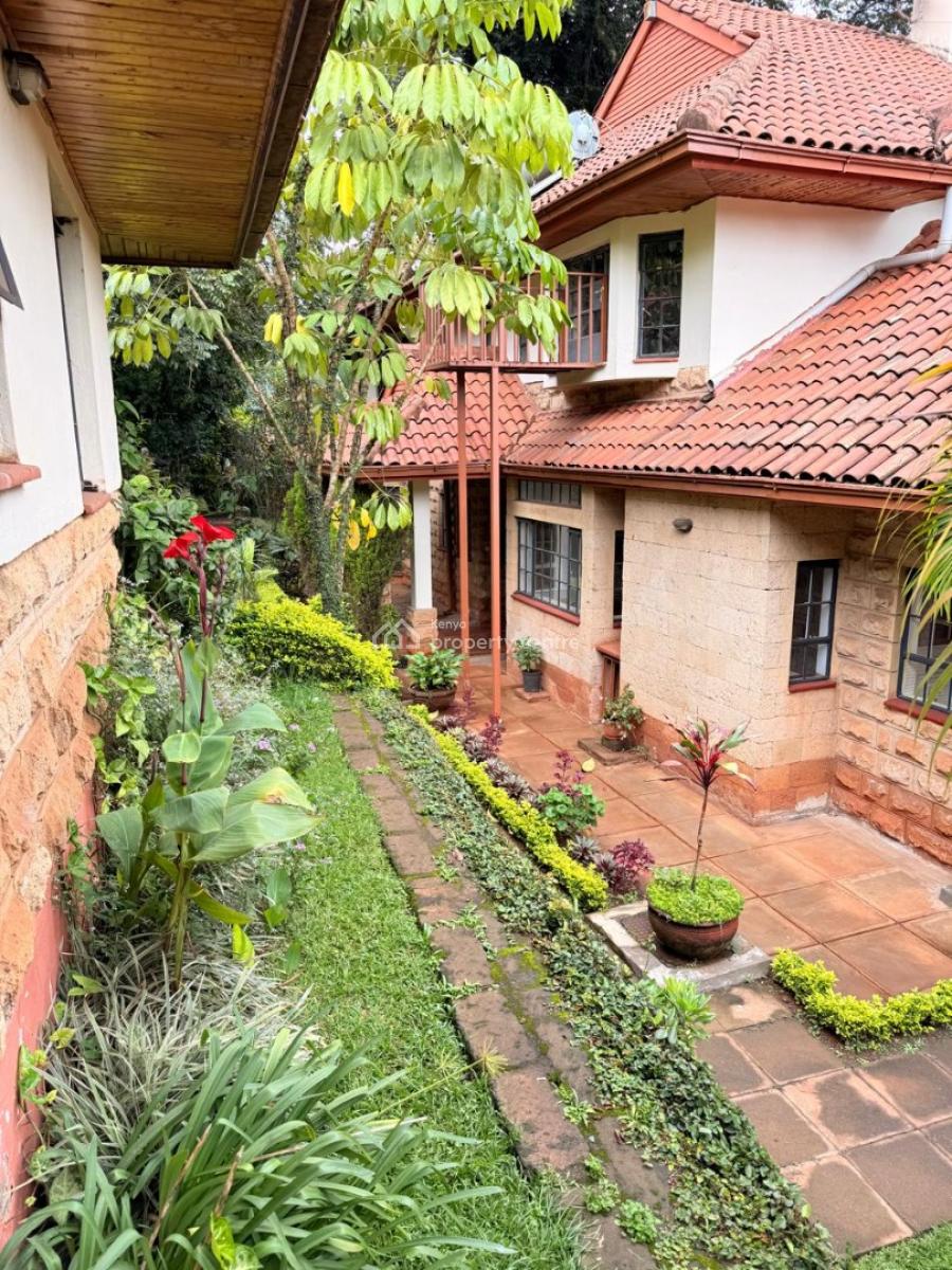 5 Bedroom Town House in a Gated Community on Lone Tree Road, Opposite Rosslyn Riviera Mall, Rosslyn, Westlands, Nairobi, House for Rent