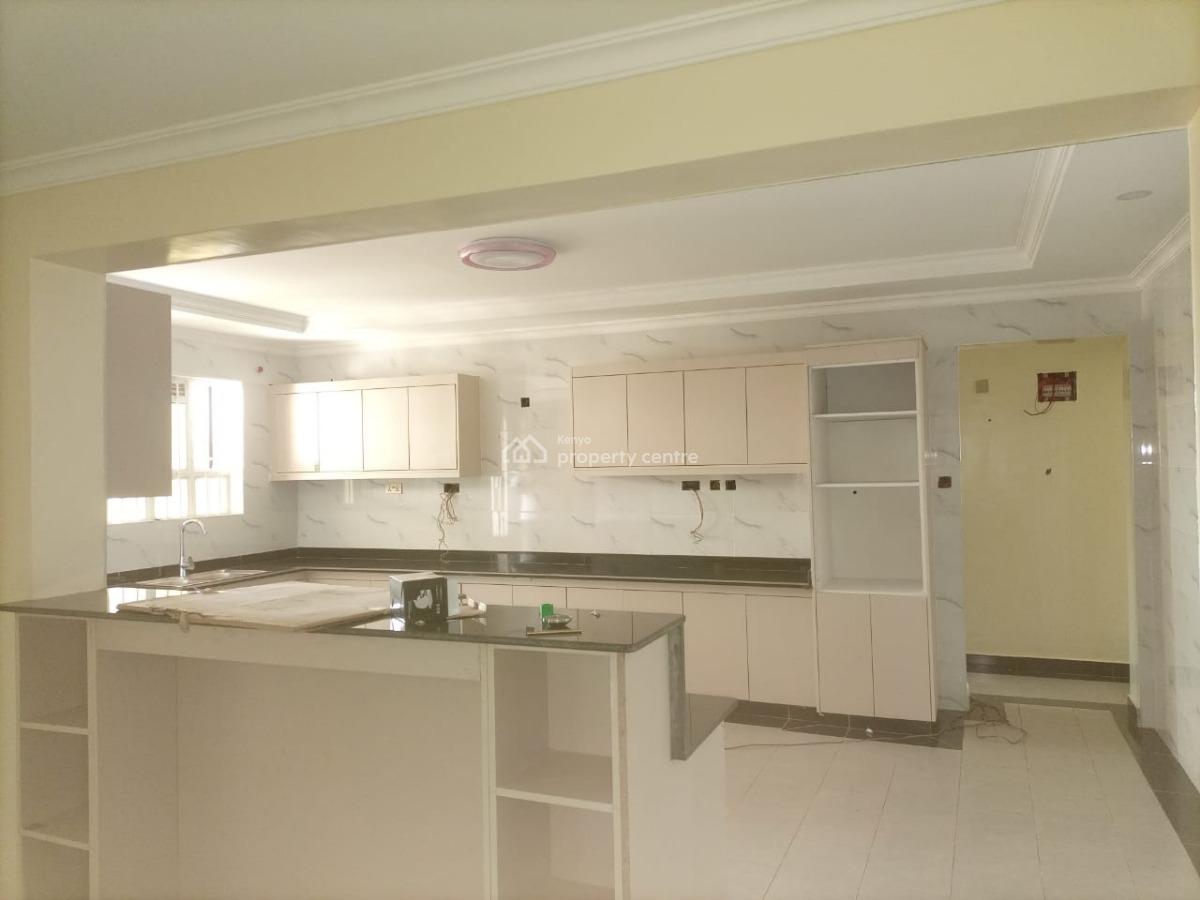 4 Bedroom House for with Sq All En Suite  in a Controlled Estate Ruiru, Ruiru, Ruiru, Kiambu, Townhouse for Sale