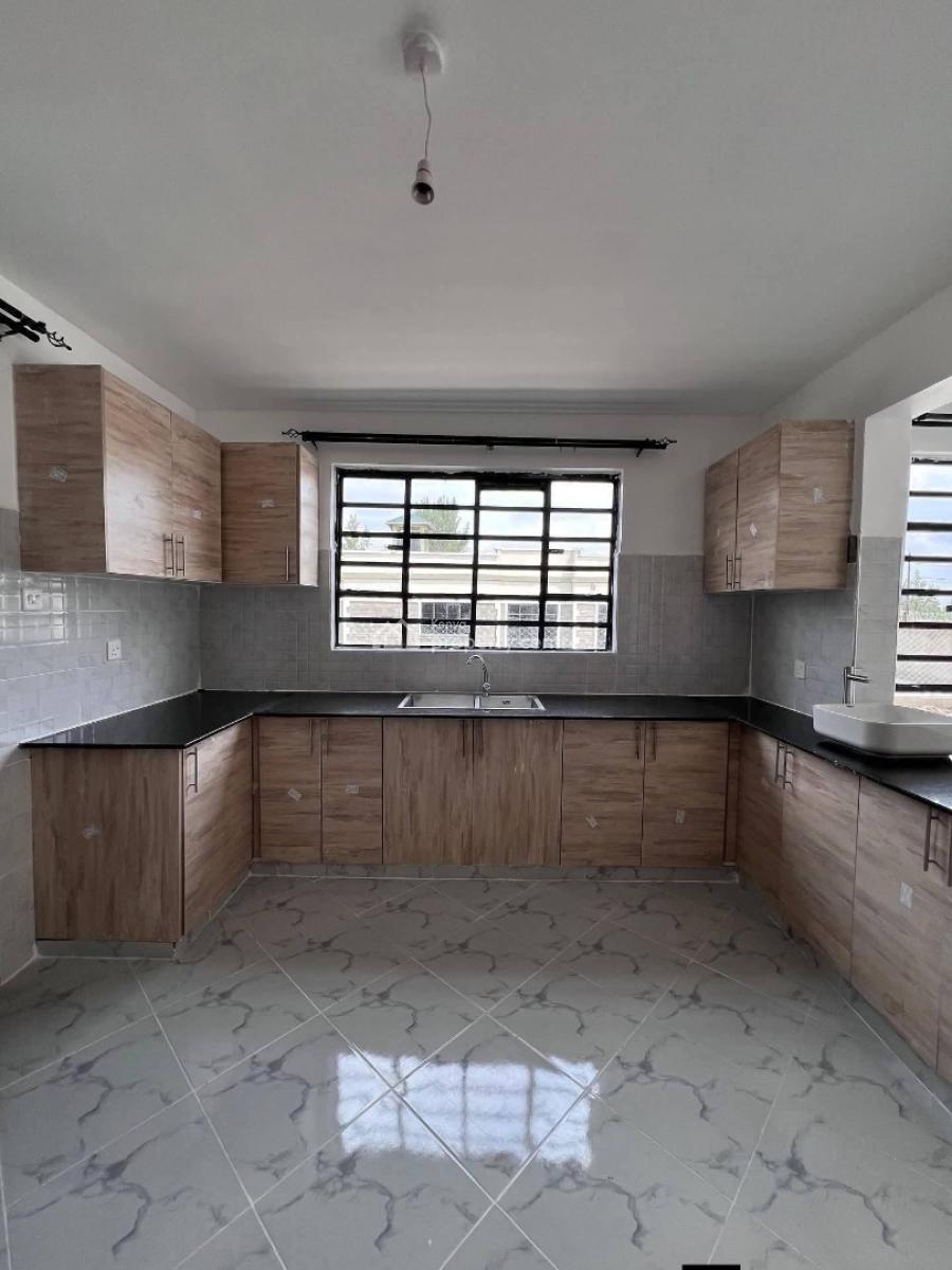 Luxury 3-bedroom All Ensuite Bungalows with a Dsq, Acacia, Yukos, Kitengela, Kajiado, House for Sale