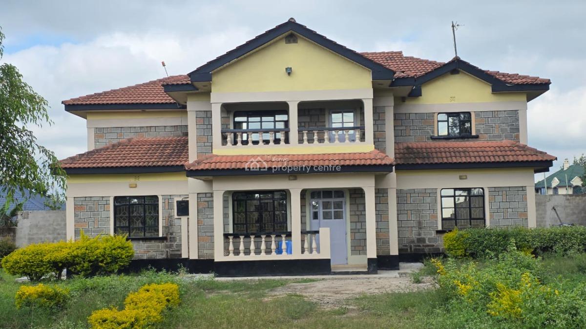 Luxurious 5-bedroom Home with Dsq Sits on a Half-acre Plot, Milimani, Yukos, Kitengela, Kajiado, House for Rent