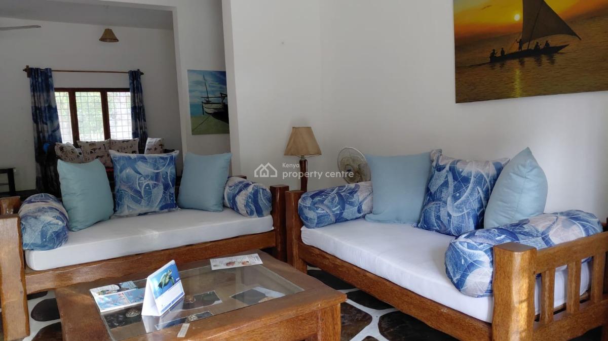 5 Bedroom in Garoda Watamu 1 Acre Plot and Large Swimming Pool Asking, Watamu Garoda, Watamu, Kilifi, Townhouse for Sale