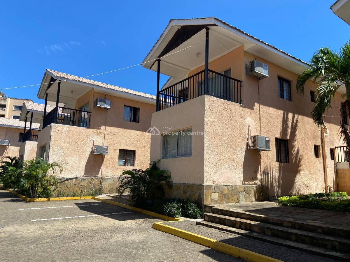 Hotel Villas Near The Beach, Bungalow Road, Nyali Beach Area, Nyali, Mombasa, Hotel / Guest House for Sale