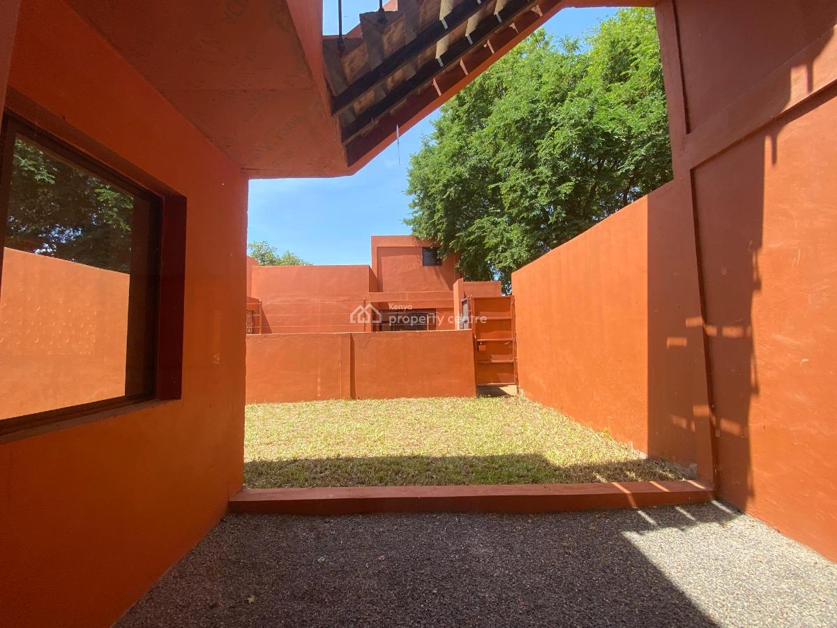 Stylish Modern 4 Bedroom Townhouses Near The Beach, Bofa Beach, Bofa Road, Sokoni, Kilifi, Townhouse for Sale