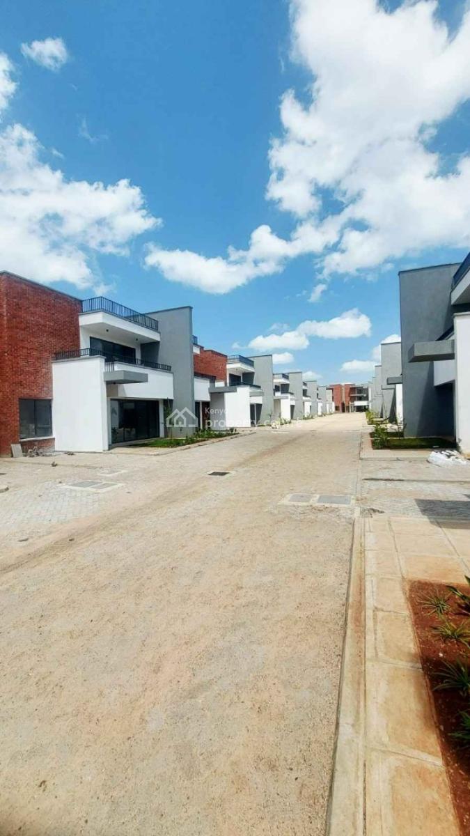 4 Bedroom All Ensuite  Duplex Townhouses with Dsq, Mugumo-ini (langata), Nairobi, Townhouse for Sale
