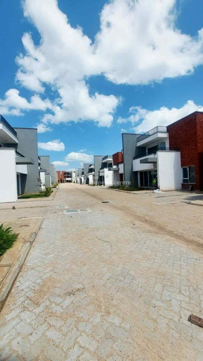 4 Bedroom All Ensuite  Duplex Townhouses with Dsq, Mugumo-ini (langata), Nairobi, Townhouse for Sale