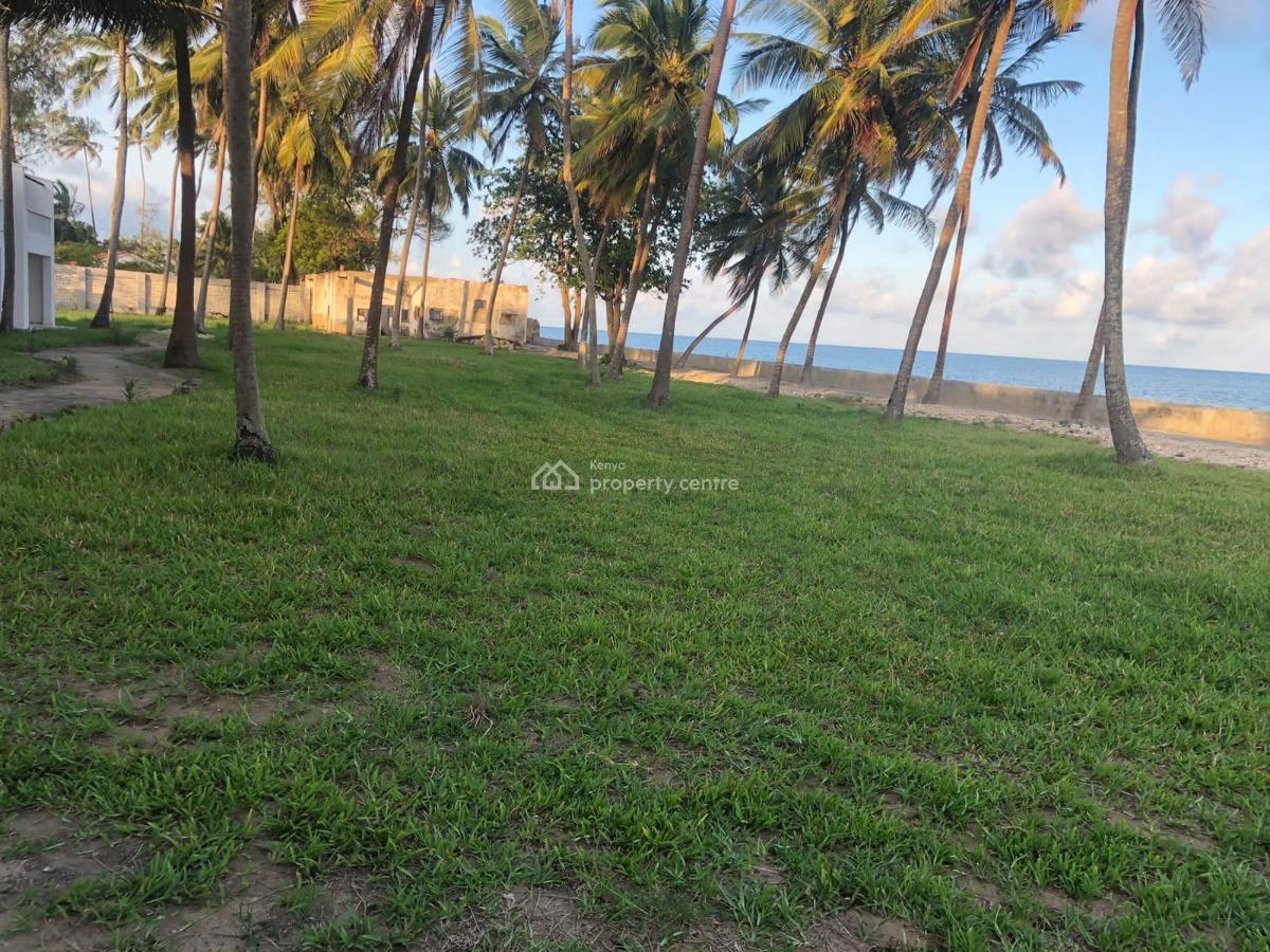 200 Rooms Mombasa Beach Hotel Sitting on a 14 Acres Beachfront Propert, Mombasa, Nyali, Mombasa, Hotel / Guest House for Sale