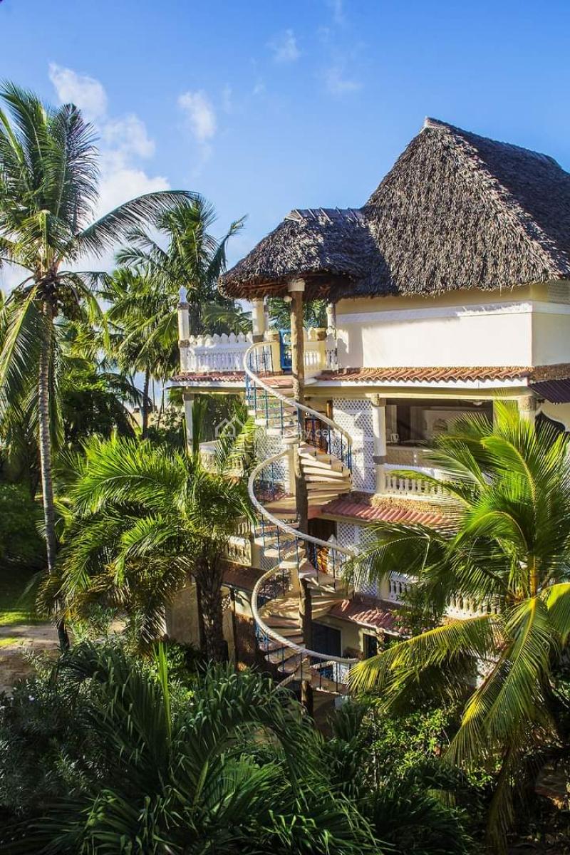 3 Star Beachfront Resort Property Sitting on a White Sandy 2., Diani Beach, Ukunda, Kwale, Hotel / Guest House for Sale