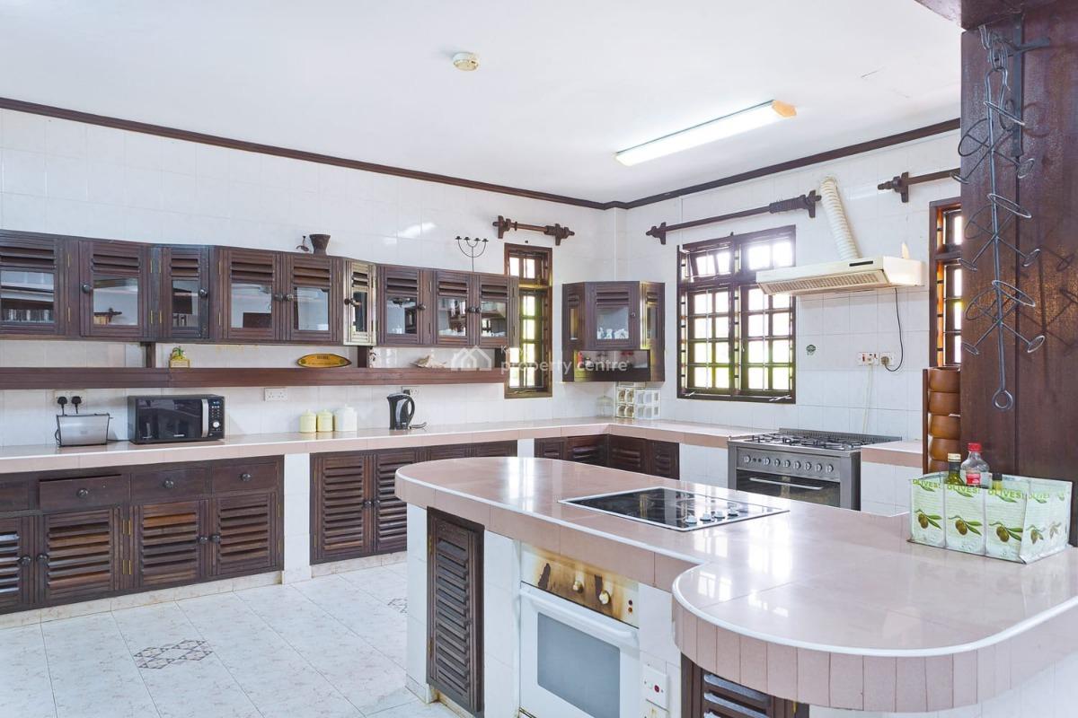 5 Bedrooms Ambassadorial Residence with a Swimming Pool at Serena Oppo, Shanzu Mombasa, Shanzu, Mombasa, Terraced Duplex for Sale