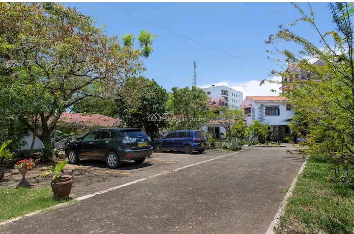 5 Bedrooms Ambassadorial Residence with a Swimming Pool at Serena Oppo, Shanzu Mombasa, Shanzu, Mombasa, Terraced Duplex for Sale