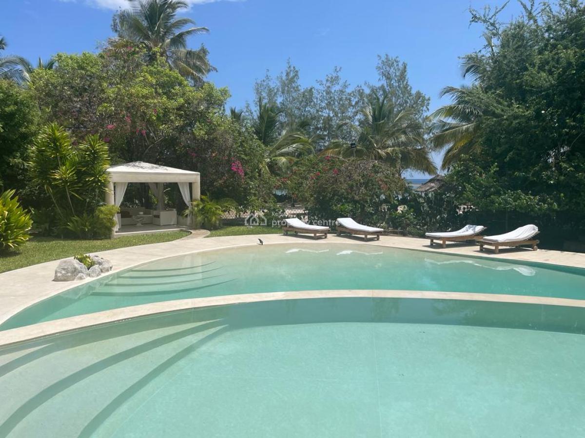5 Bedrooms Villa Sitting on a Half Acre Beachfront Property, Ukunda Diani, Ukunda, Kwale, Townhouse for Sale