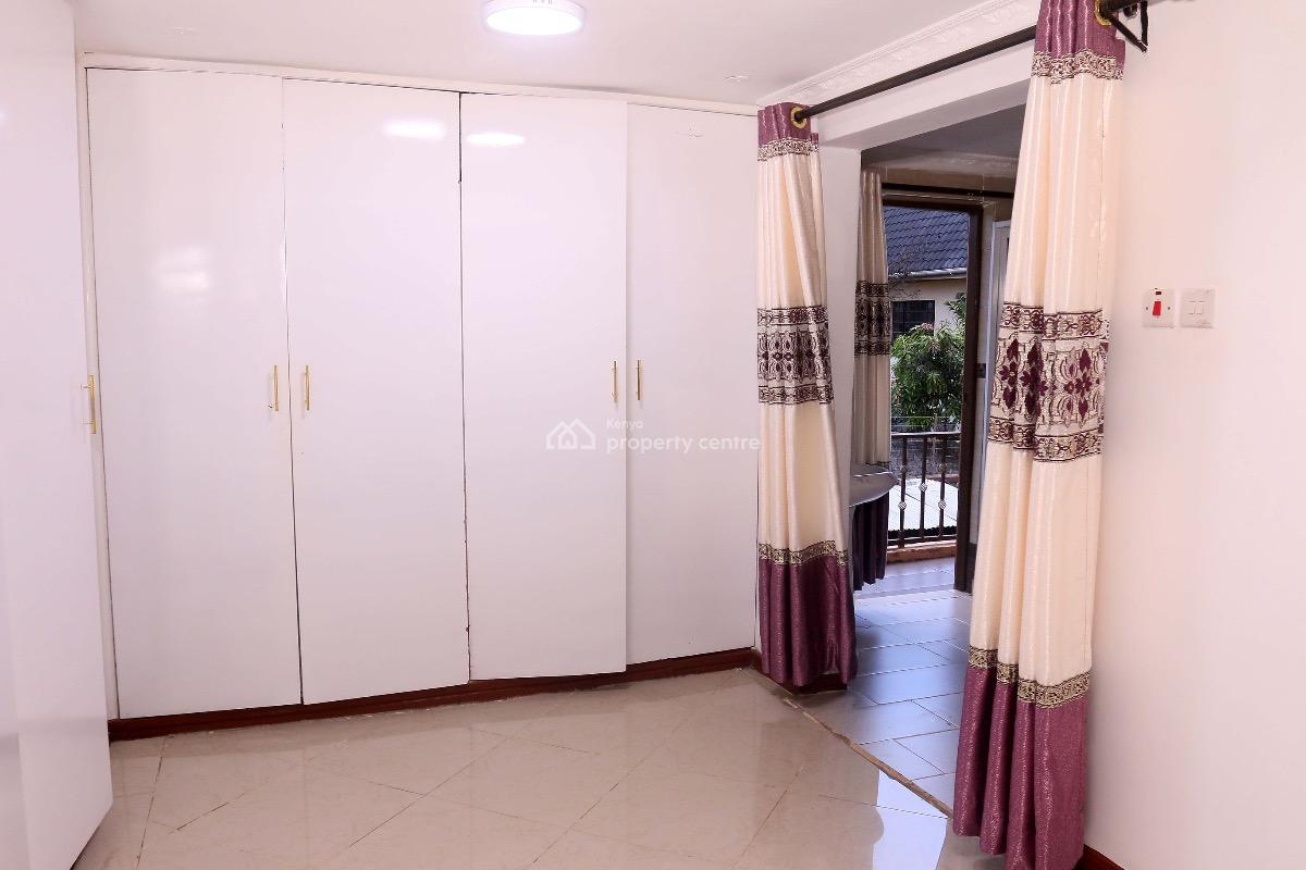 Five Bedroom Stand Alone Townhouse in Ruiru Along Eastern Bypass, Eastern Bypass, Ruiru, Kiambu, Townhouse for Sale