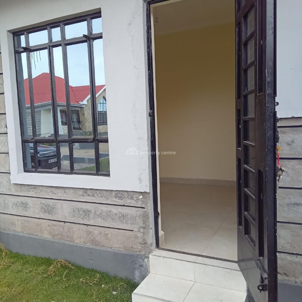 Spacious,luxurious 3 Bedroom Bungalow + Dsq, Acacia Estate, Kitengela, Kajiado, House for Rent