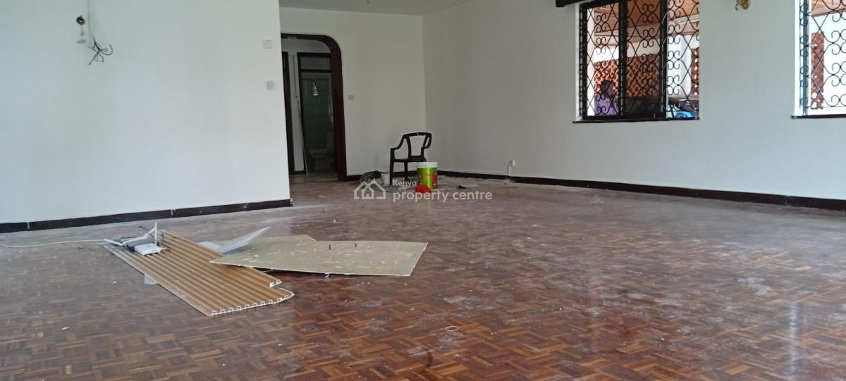 Five (5) Bedroom Two (2) Ensuite Townhouse with a Garden, Kilimani Estate, Kilimani, Nairobi, Townhouse for Rent