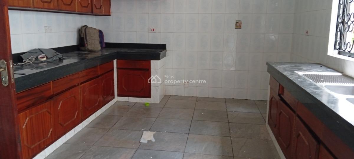 Five (5) Bedroom Two (2) Ensuite Townhouse with a Garden, Kilimani Estate, Kilimani, Nairobi, Townhouse for Rent
