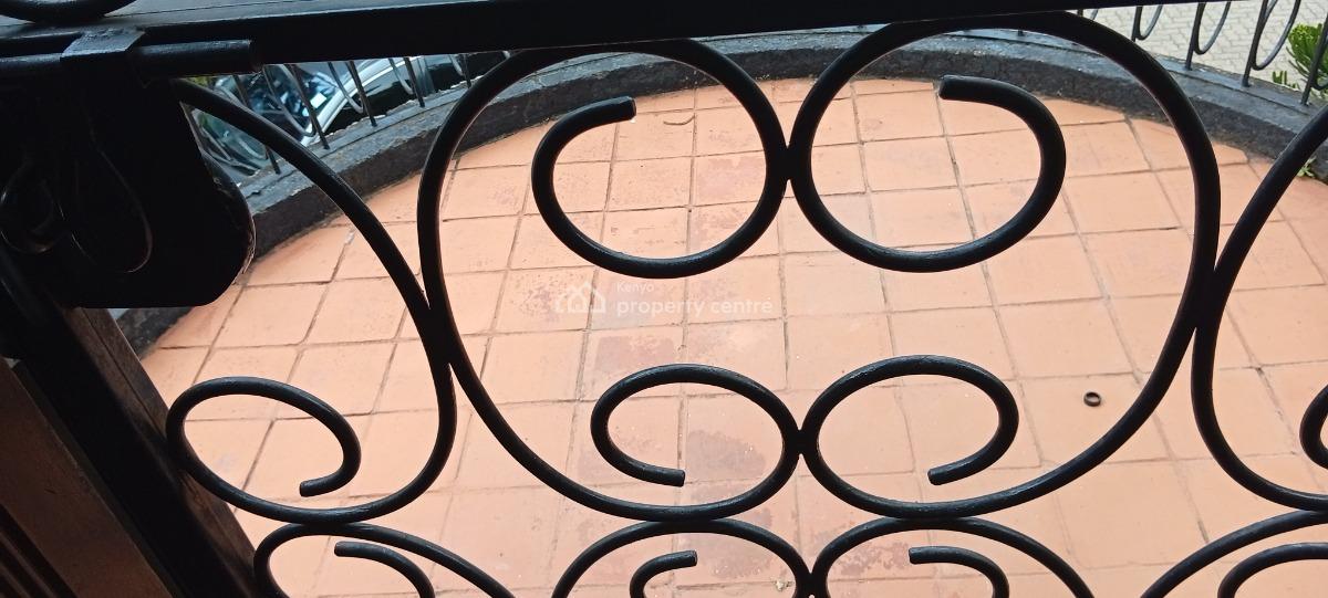 Five (5) Bedroom Two (2) Ensuite Townhouse with a Garden, Kilimani Estate, Kilimani, Nairobi, Townhouse for Rent