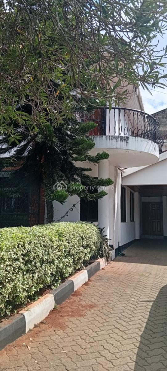 Five (5) Bedroom Two (2) Ensuite Townhouse with a Garden, Kilimani Estate, Kilimani, Nairobi, Townhouse for Rent