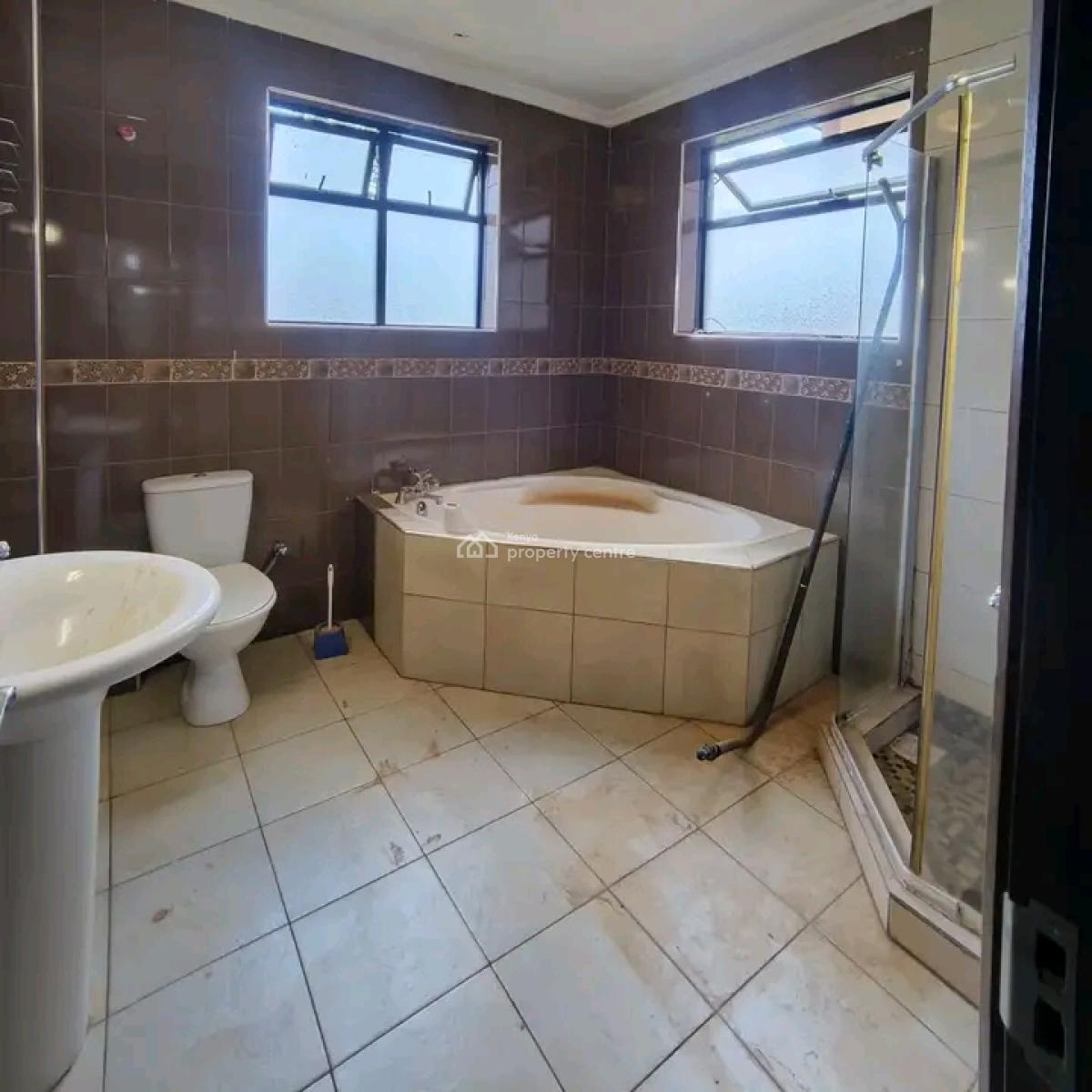 3 Bedroom Apartments Plus Dsq Apartment Lavington, Lavington, Nairobi, Apartment for Rent