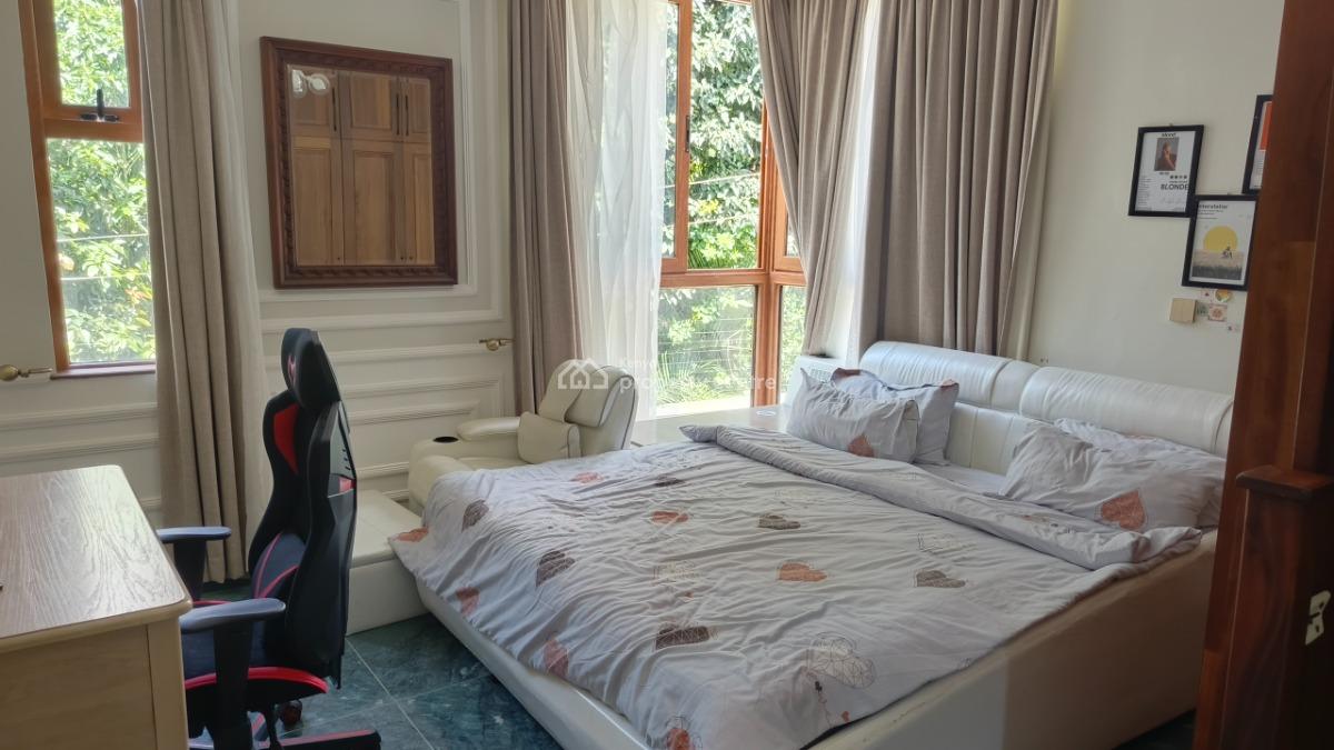 an Executive Spacious 5 Bedroom Townhouse Fully Furnished Plus Dsq, Lavington, Nairobi, House for Sale