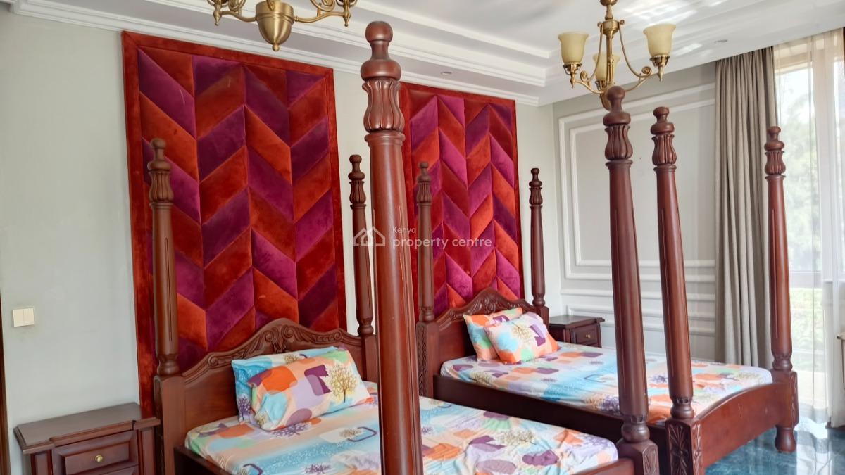 an Executive Spacious 5 Bedroom Townhouse Fully Furnished Plus Dsq, Lavington, Nairobi, House for Sale