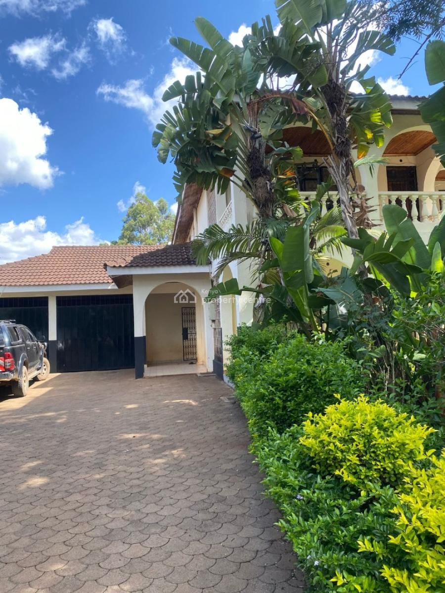 5-bedroom House with Sq Sits on Half an Acre in Karen, Hardy Ndovu Rd., Karen, Karen, Nairobi, Townhouse for Sale