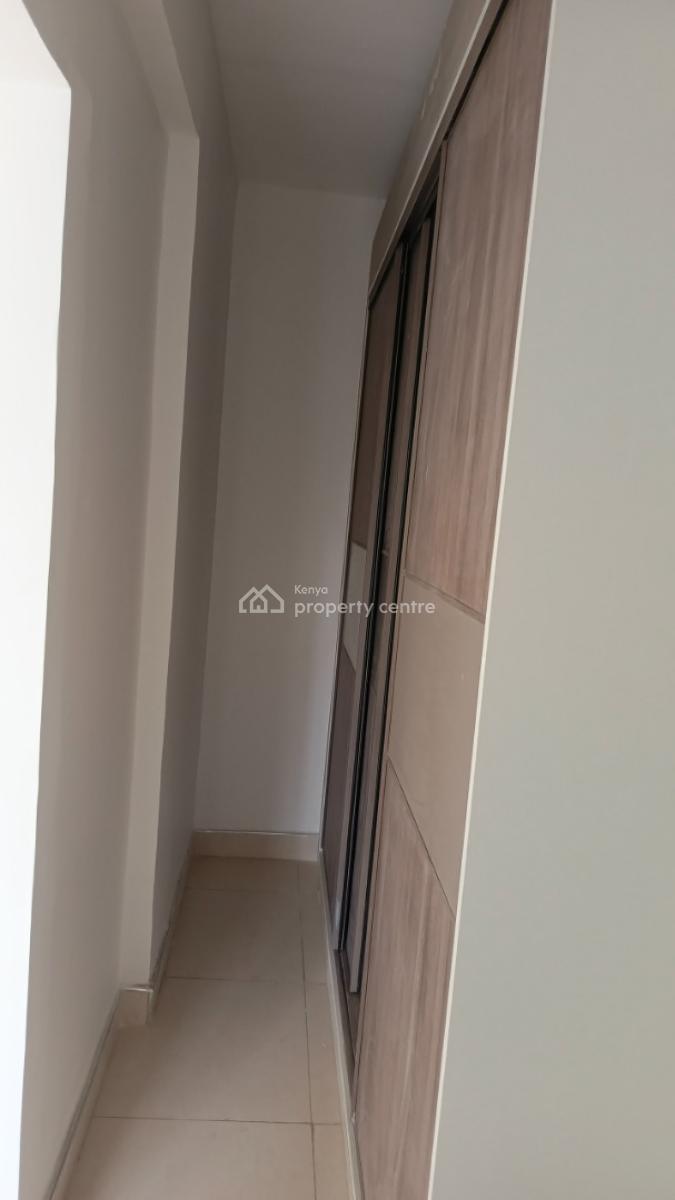 an Elegant Spacious 2 Bedroom Master Ensuite, Sports Road, Westlands, Nairobi, Apartment for Rent