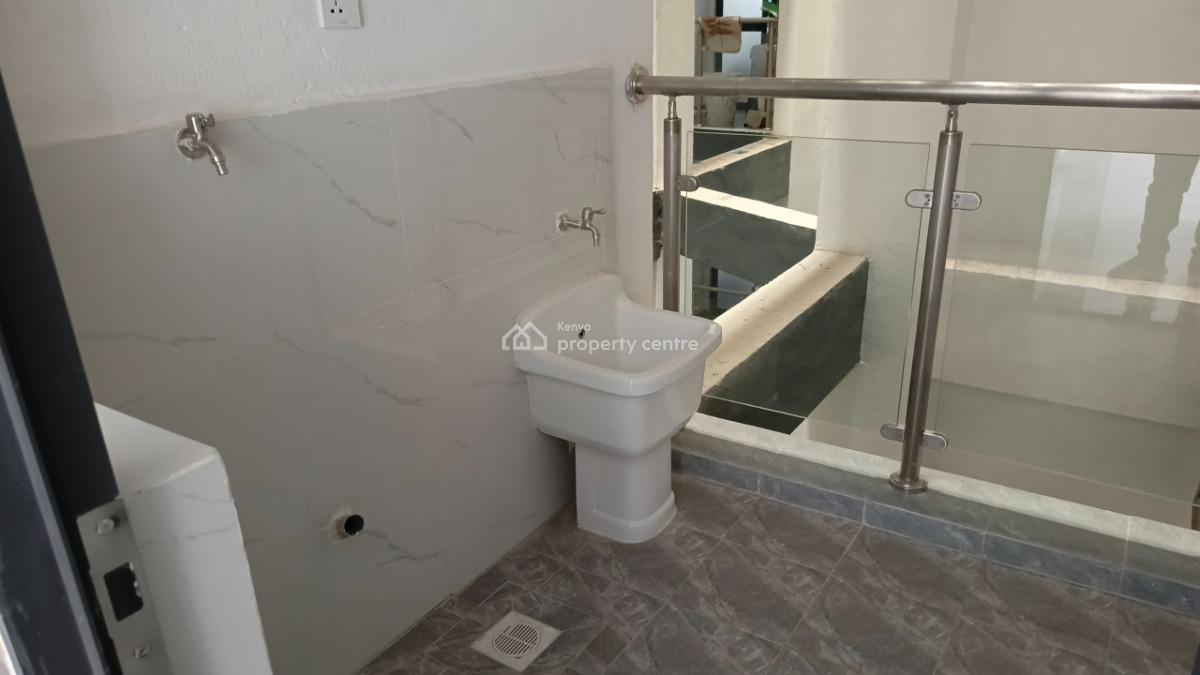 an Elegant Spacious 2 Bedroom Master Ensuite, Sports Road, Westlands, Nairobi, Apartment for Rent