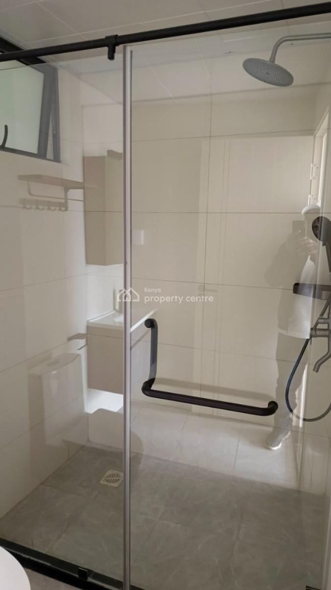 an Elegant Spacious 2 Bedroom Master Ensuite, Sports Road, Westlands, Nairobi, Apartment for Rent