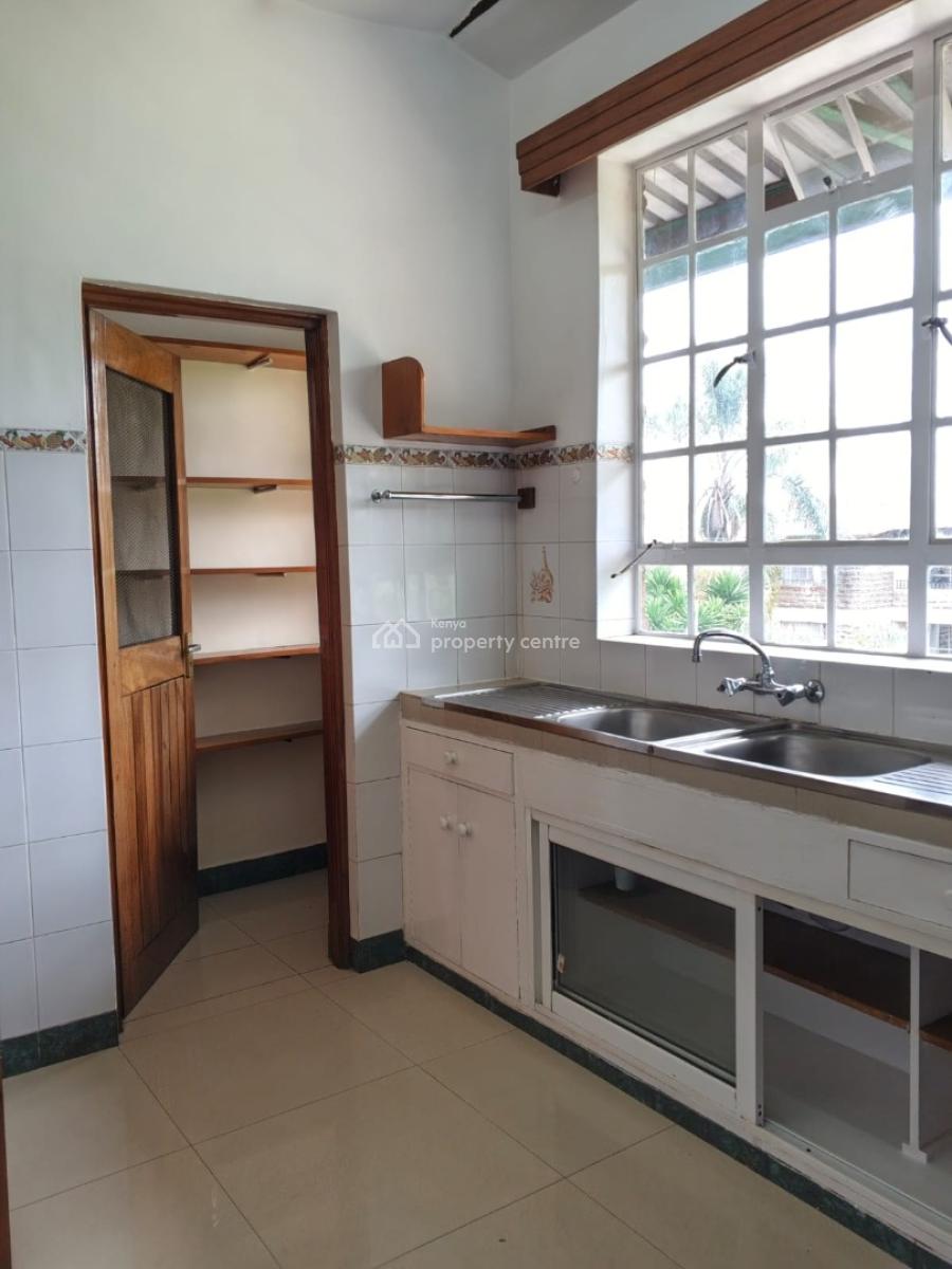 Spacious  2 Bedroom Apartment in a Compound of Few Units., Rhapta Rd, Westlands, Nairobi, Apartment for Rent