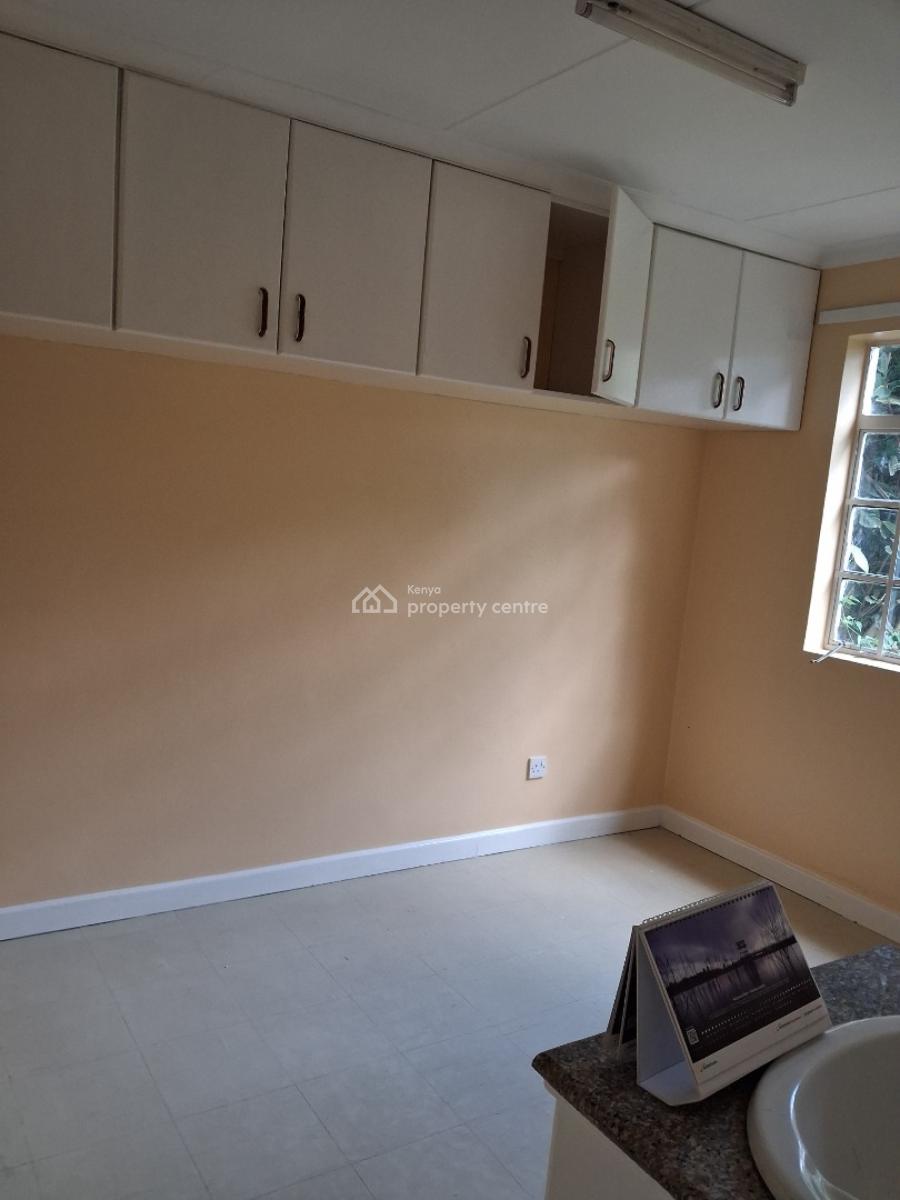 Spacious Commercisl Space, Rhapta Rd, Westlands, Nairobi, Detached Bungalow for Rent