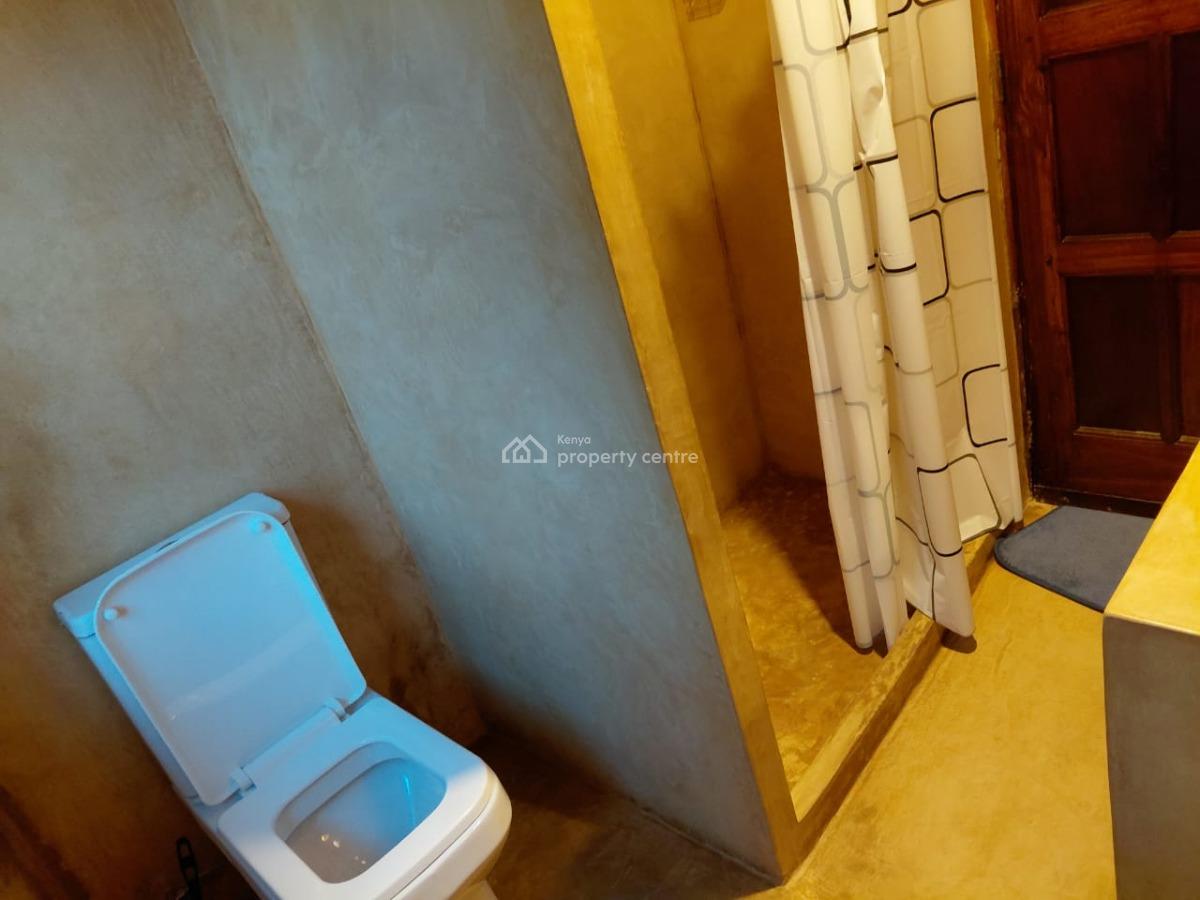 4 Bedrooms Sitting on Aquater of Acre Fulfurnished  Located in Watamu, Watamu, Watamu, Kilifi, Townhouse for Sale
