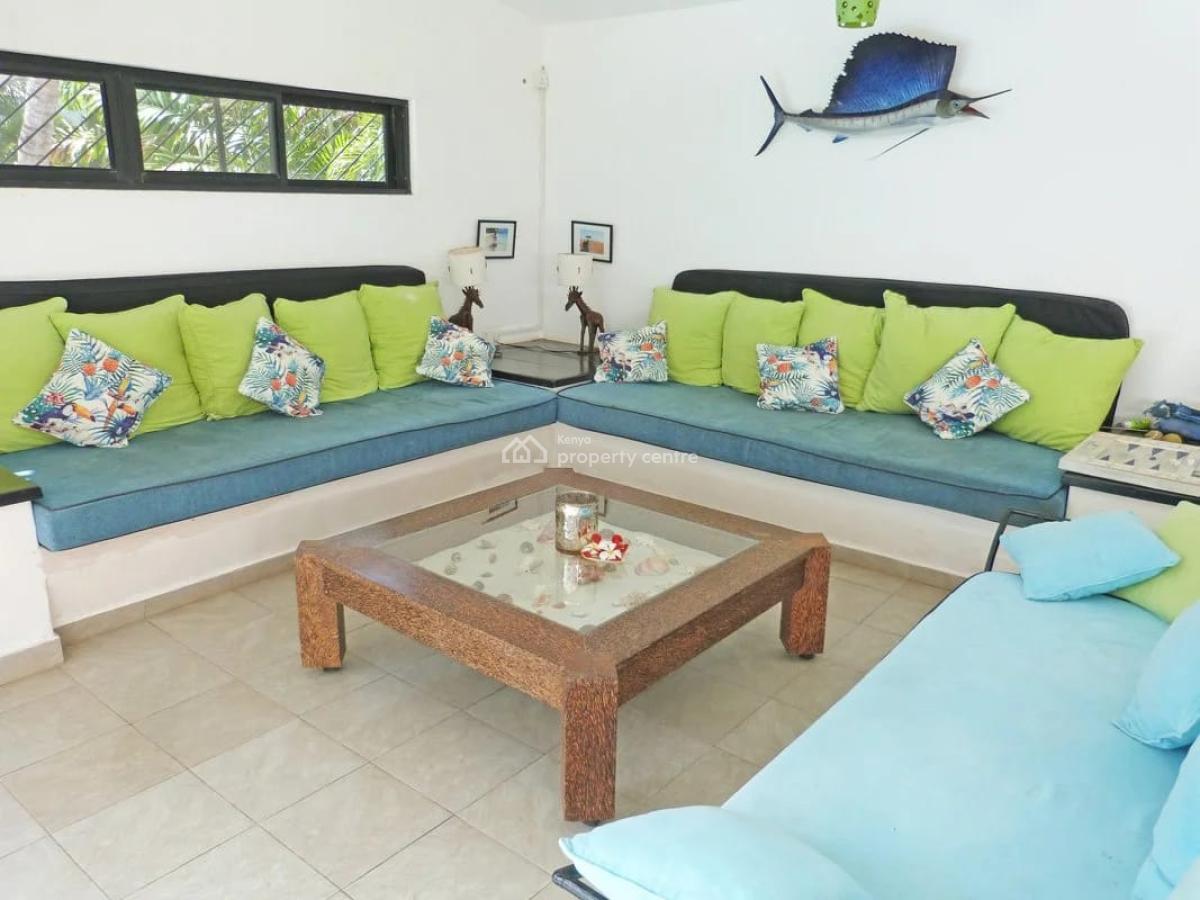 4 Bedrooms Sitting on 1/2 of an Acre Plot with a Very Big Garage for 5, Watamu Kilifi, Watamu, Kilifi, Townhouse for Sale
