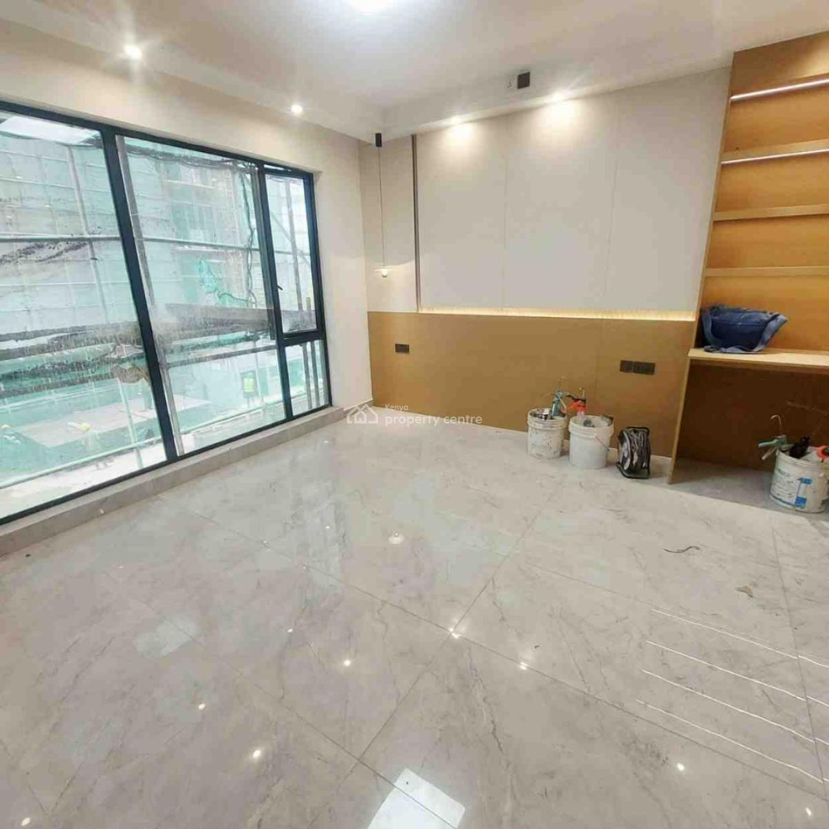 Studio Apartment in Diplomat Residencies, Westlands, Near Westgate Mall, Westlands, Nairobi, Bedsitter (single Room) for Sale