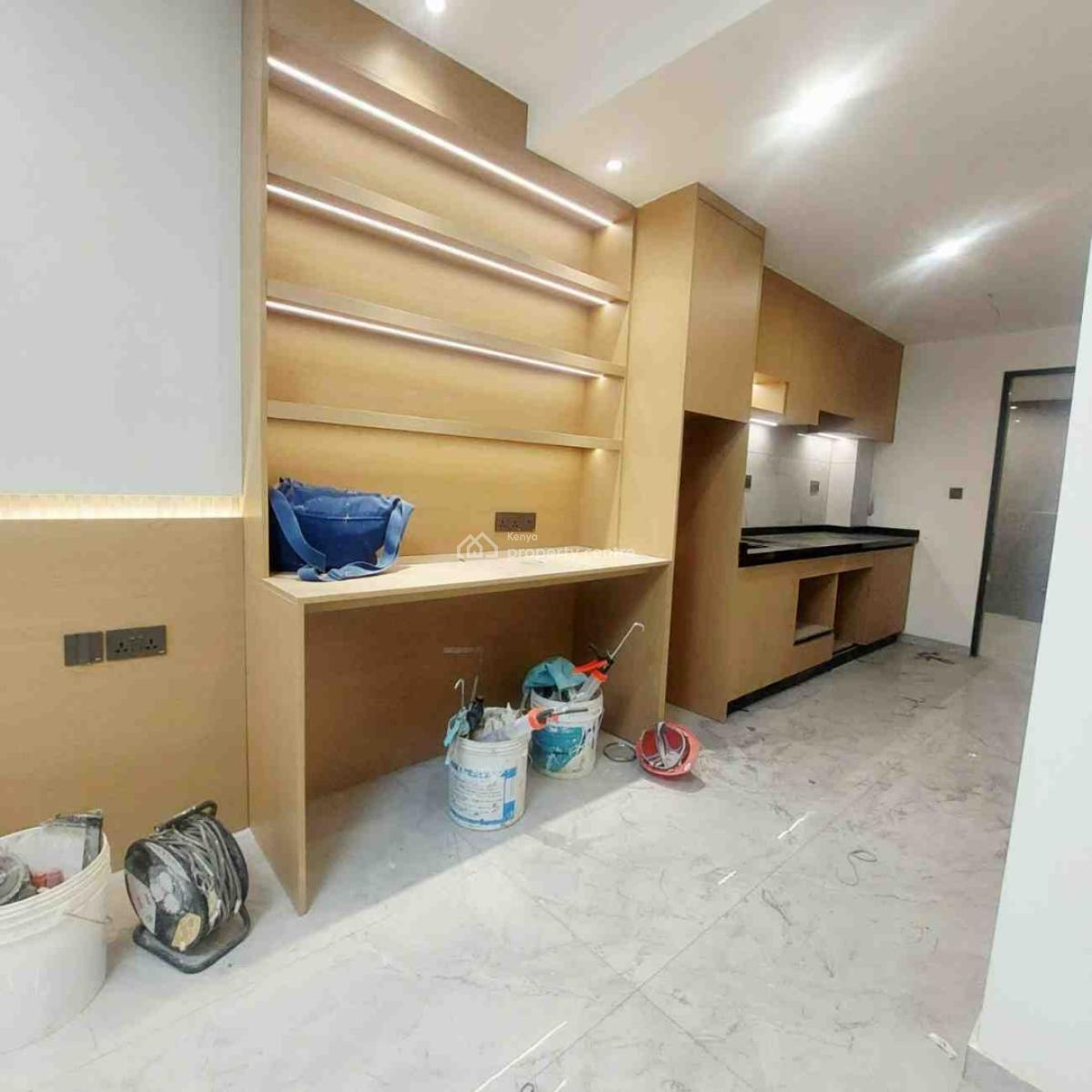 Studio Apartment in Diplomat Residencies, Westlands, Near Westgate Mall, Westlands, Nairobi, Bedsitter (single Room) for Sale
