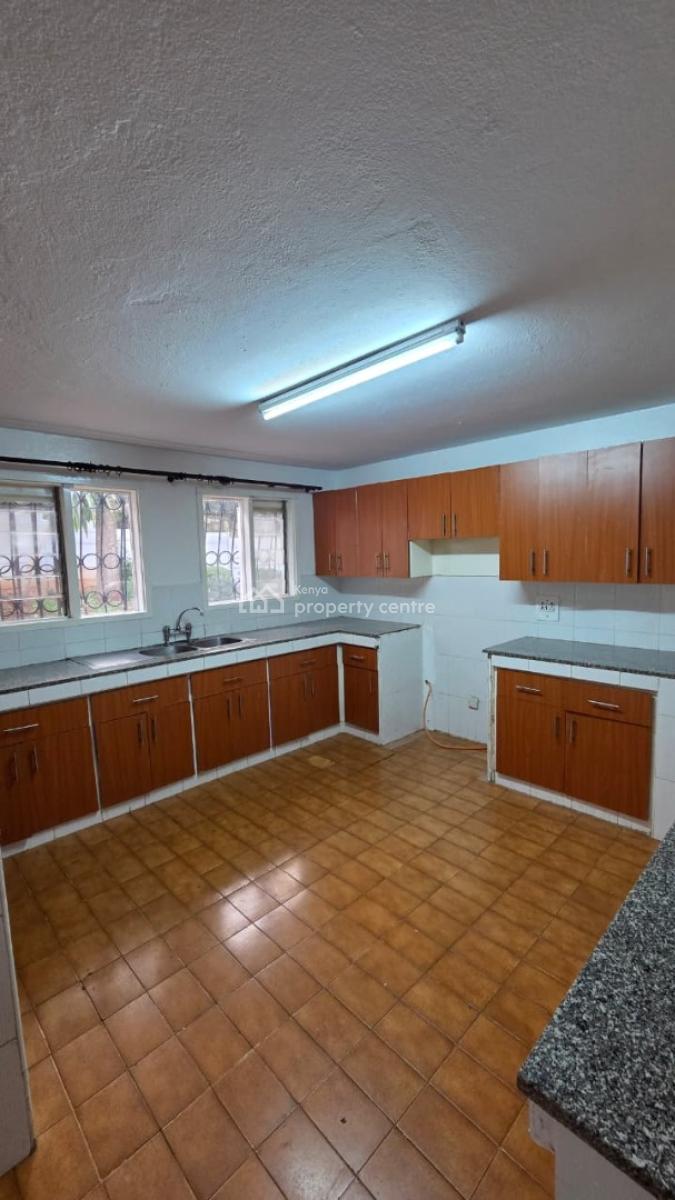 Prestigious 4-bedroom Standalone Townhouse/maisonette, Hillview Estates Lower Kabete Rd, Kitisuru, Nairobi, Detached Bungalow for Rent