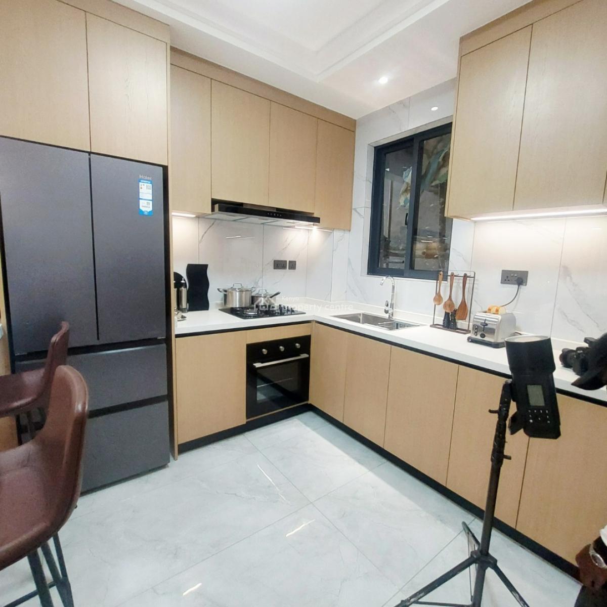 2 Bdrm Apartment in Diplomat Residencies, Peponi Road, Westlands, Nairobi, Apartment for Sale