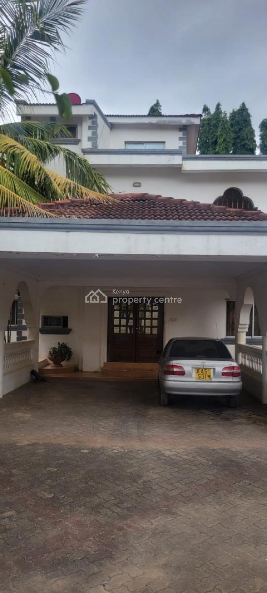 5 Bedrooms with a S/q Massionnatte on a Quarter Acre in Nyali Simba Es, Nyali Mombasa, Nyali, Mombasa, Townhouse for Sale