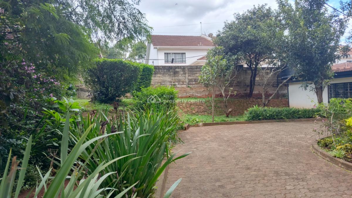 an Elegant 5 Bedrooms Plus 2dsq Stand Alone, Apple Cross, Lavington, Nairobi, Commercial Property for Rent