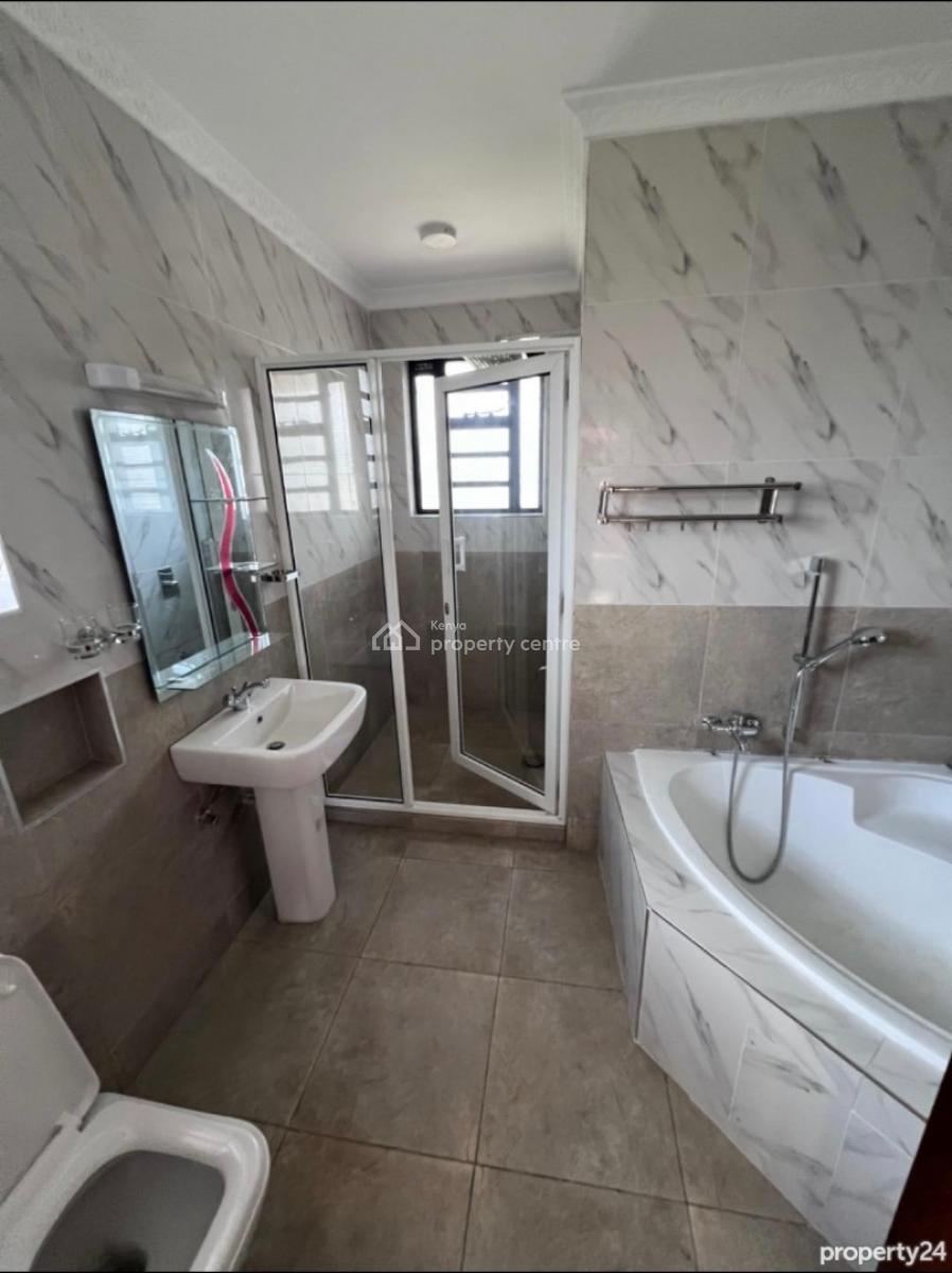 4 Bedroom House with Sq Ruiru Membley Estate  All Bedrooms Ar, Membley Estate, Ruiru, Kiambu, Townhouse for Sale